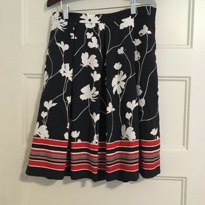 Brooks Brothers Blue and Red Floral Skirt - Size 4